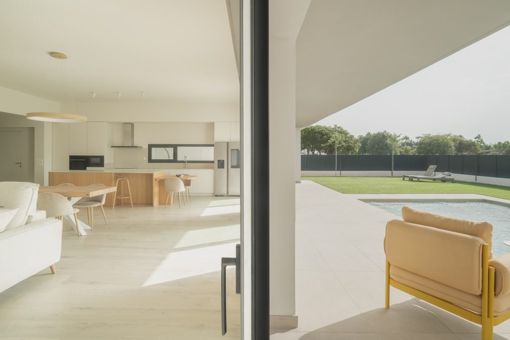 Fotografía de arquitectura en Valencia — Casa Adaptada, Llidó Estudio | Jesús Castelló